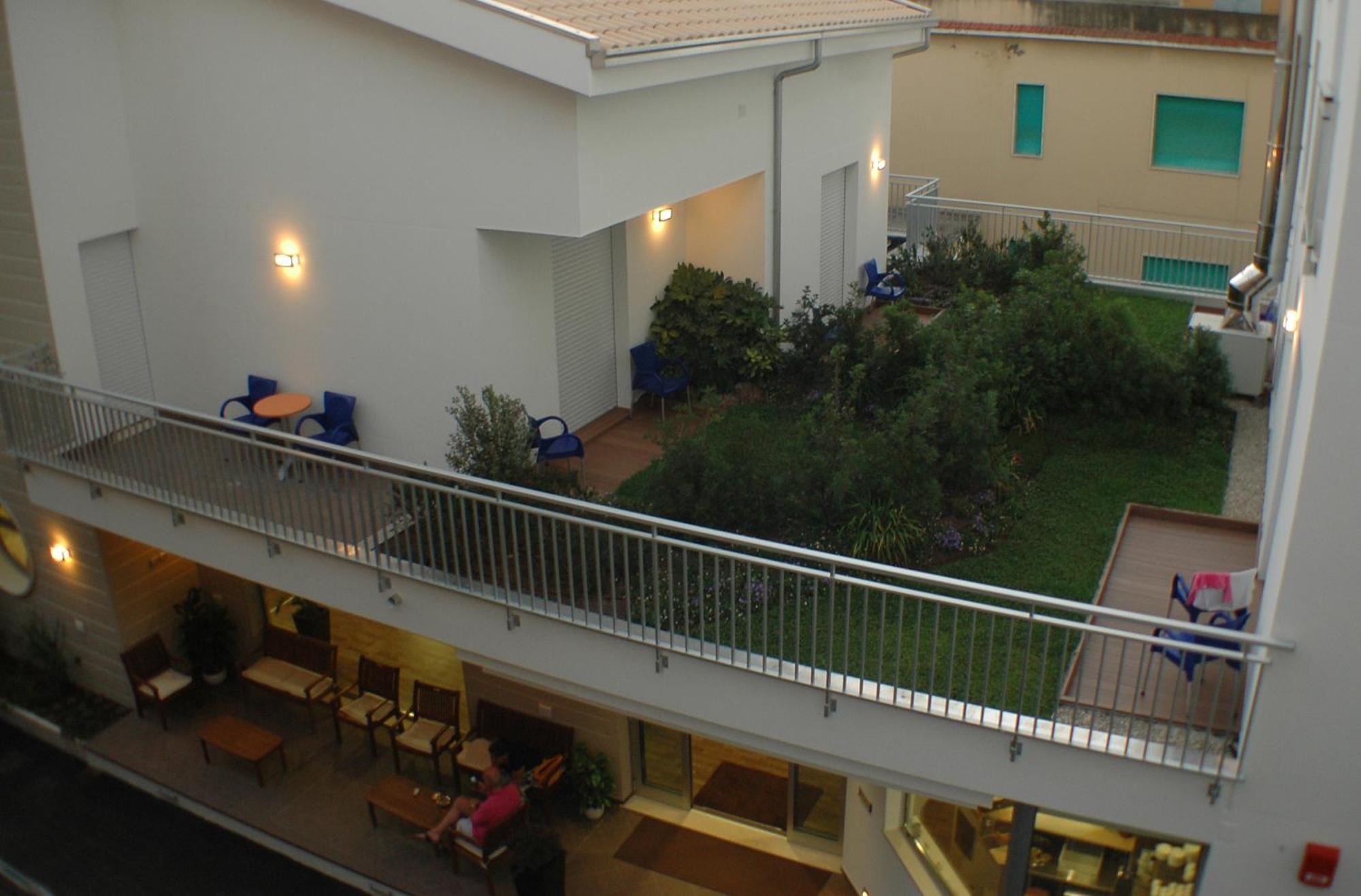 Hotel Miramare Pineto Zewnętrze zdjęcie