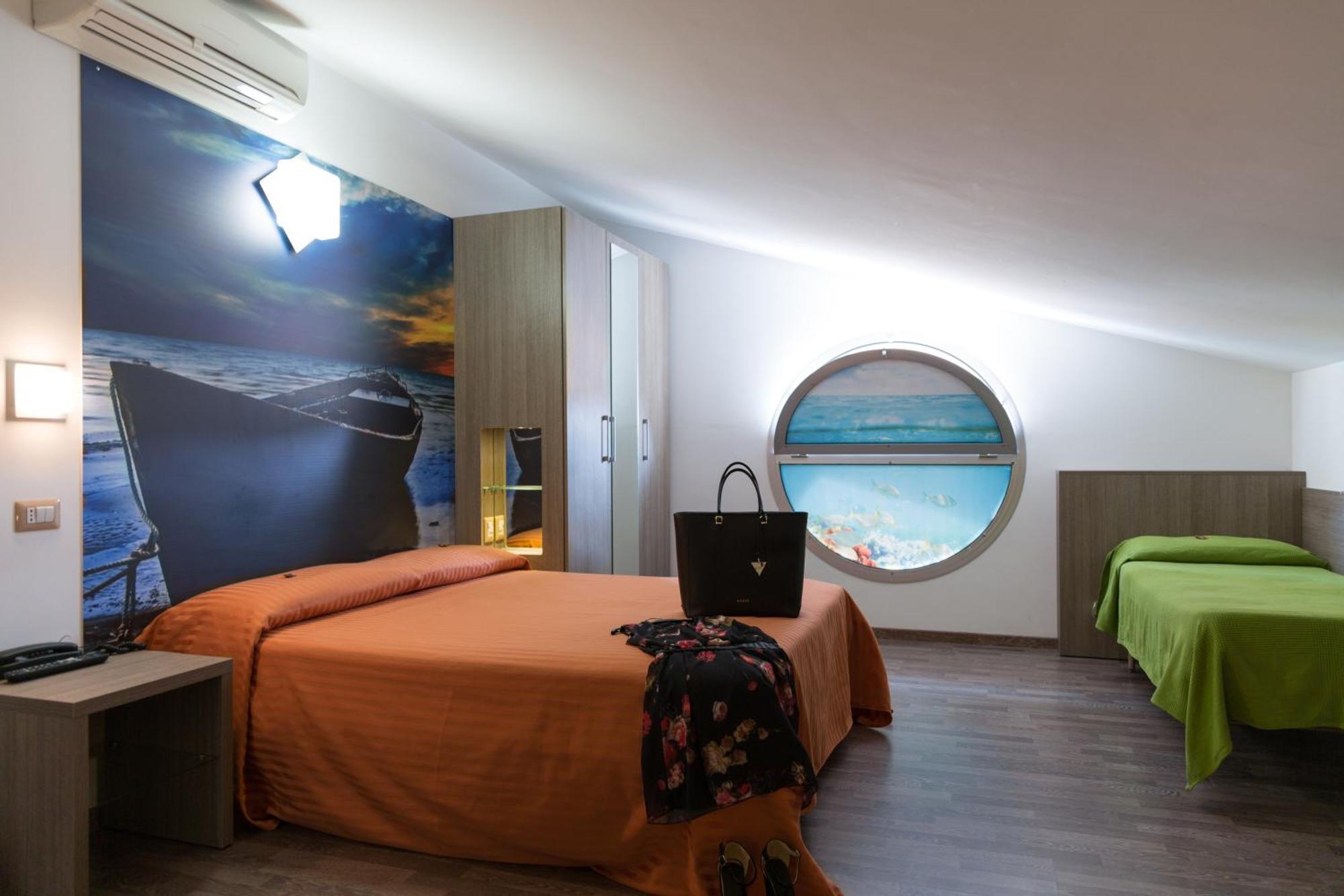 Hotel Miramare Pineto Zewnętrze zdjęcie