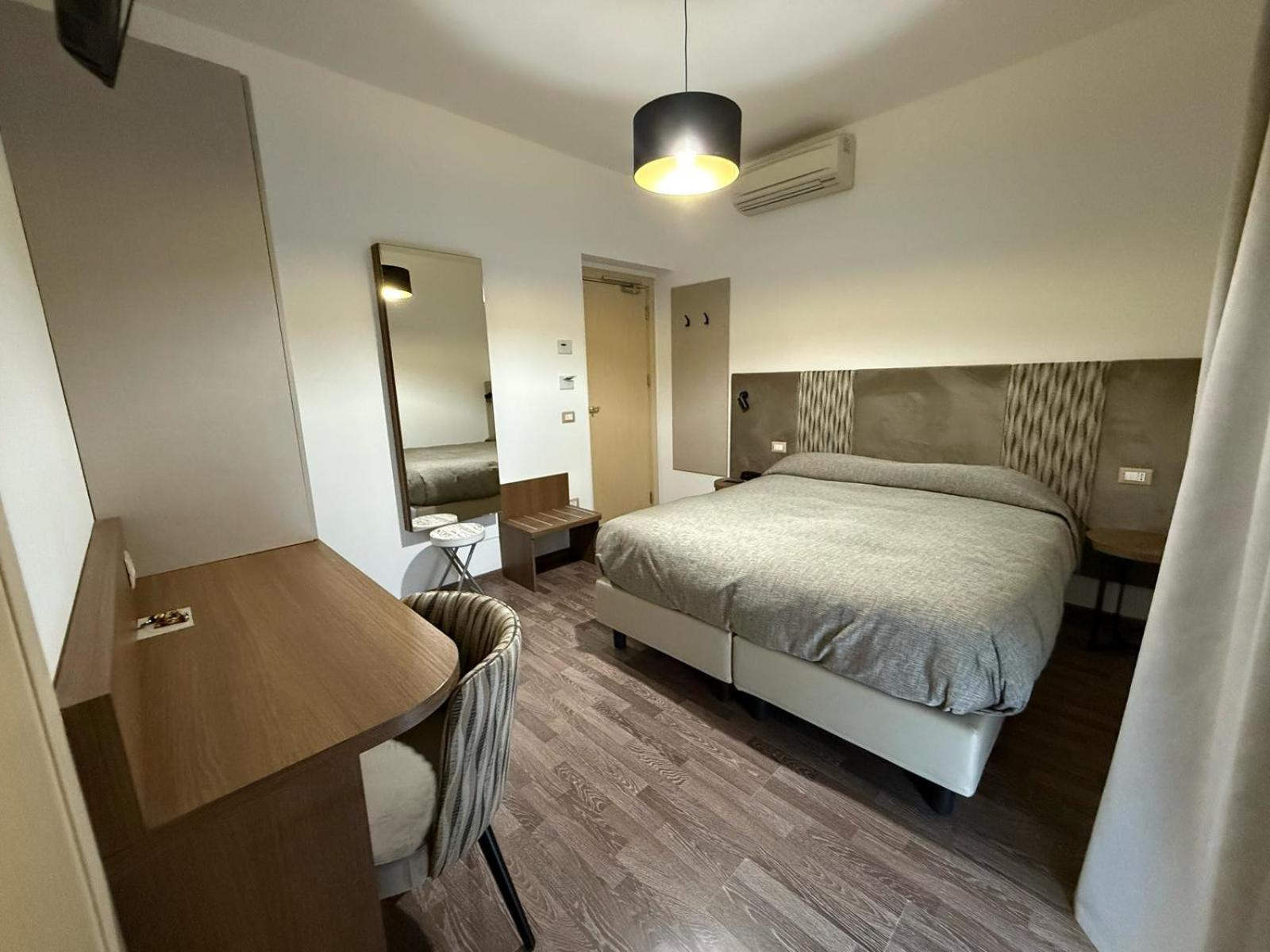 Hotel Miramare Pineto Zewnętrze zdjęcie