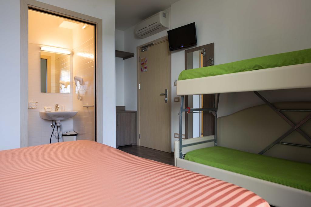 Hotel Miramare Pineto Zewnętrze zdjęcie