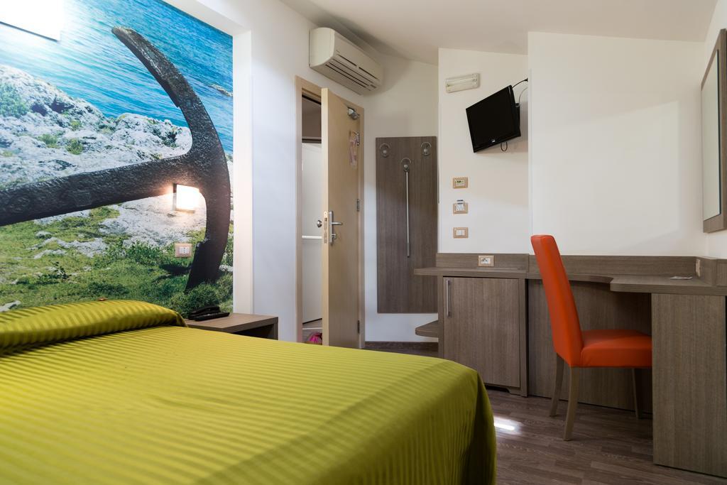 Hotel Miramare Pineto Zewnętrze zdjęcie