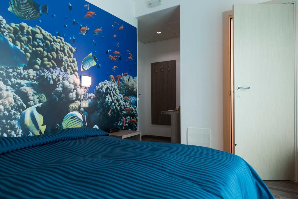 Hotel Miramare Pineto Zewnętrze zdjęcie